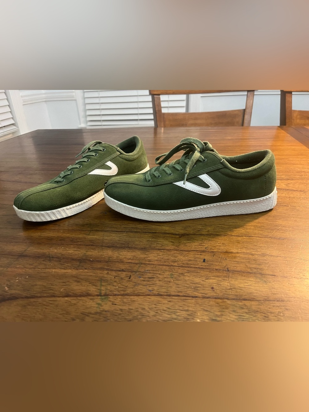 Tretorn Nylite Plus Suede Low Top Sneakers Olive Green Size 9